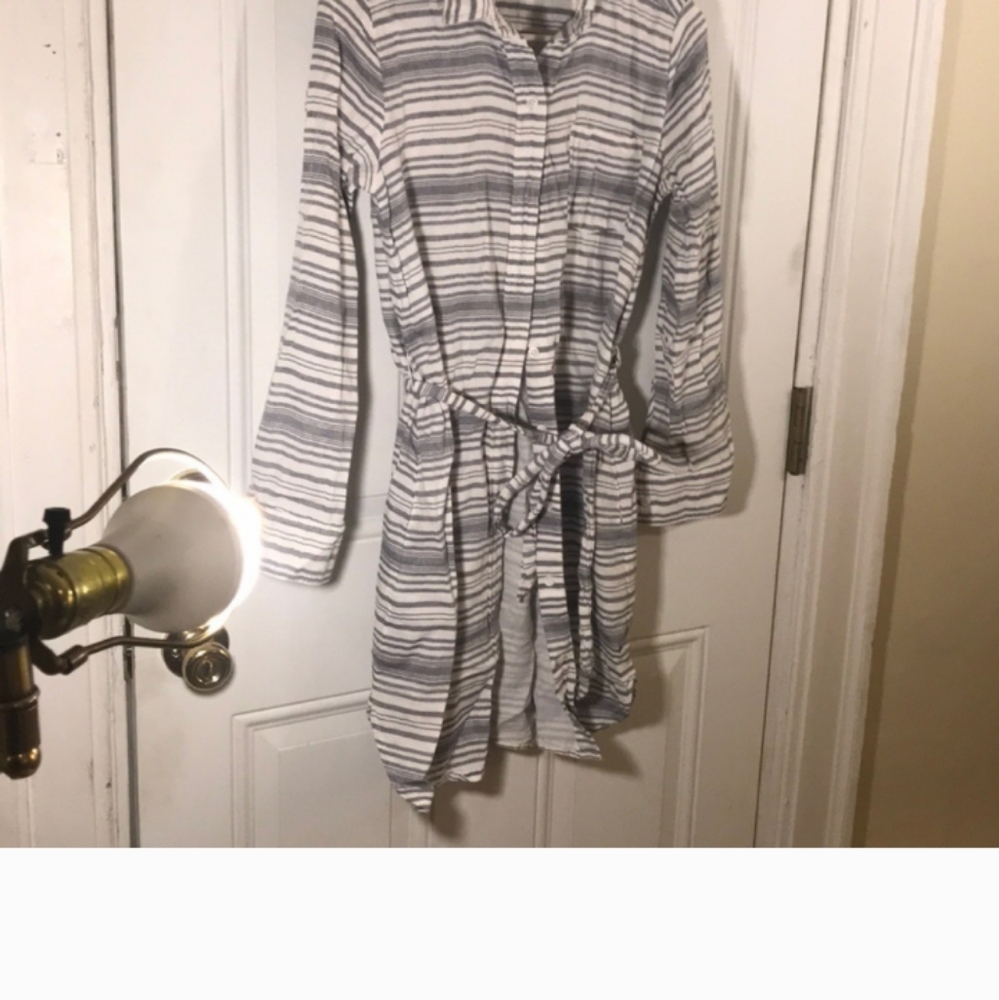 LOFT coverup cotton dress - Picture 3 of 9